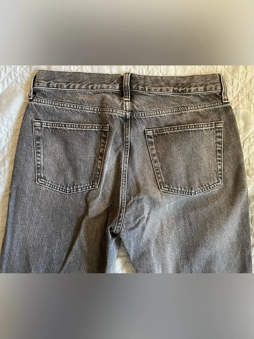 J CREW Classic Straight jean in faded black wash Size 31 $168 CM286